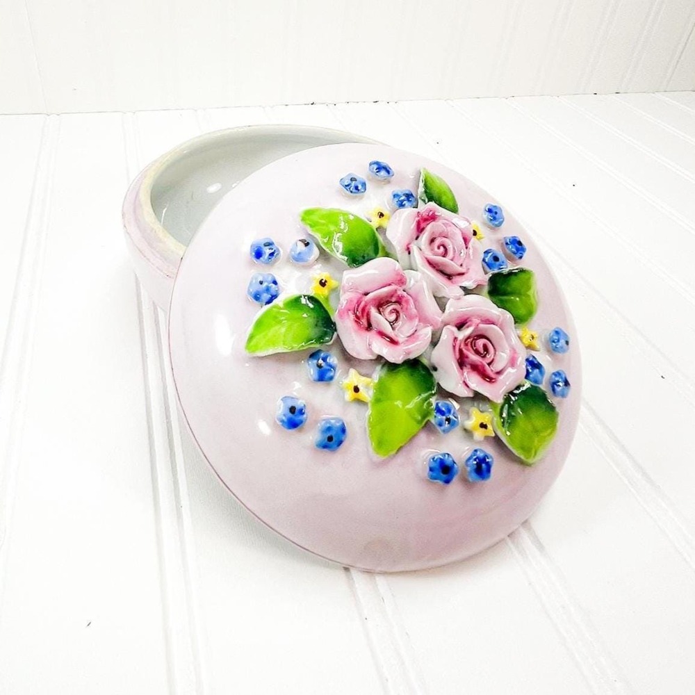 Vintage Porcelain Rose Trinket Box: Dermay Fifth Ave NY, Floral Decor